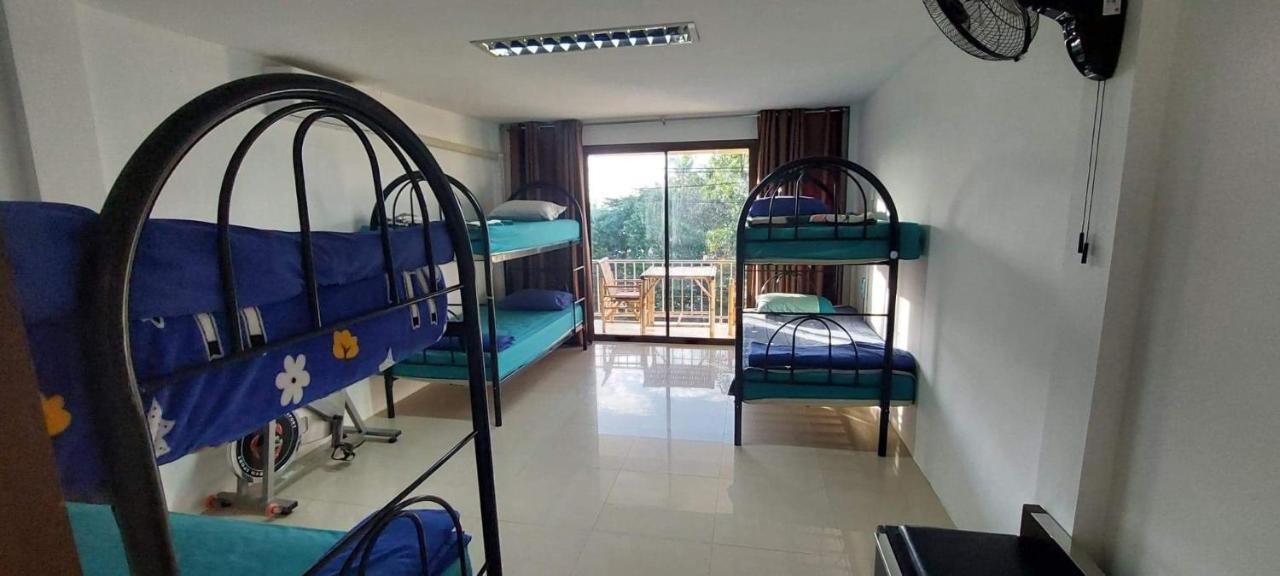 P & T Hostel Bang Rak Beach  Exterior foto