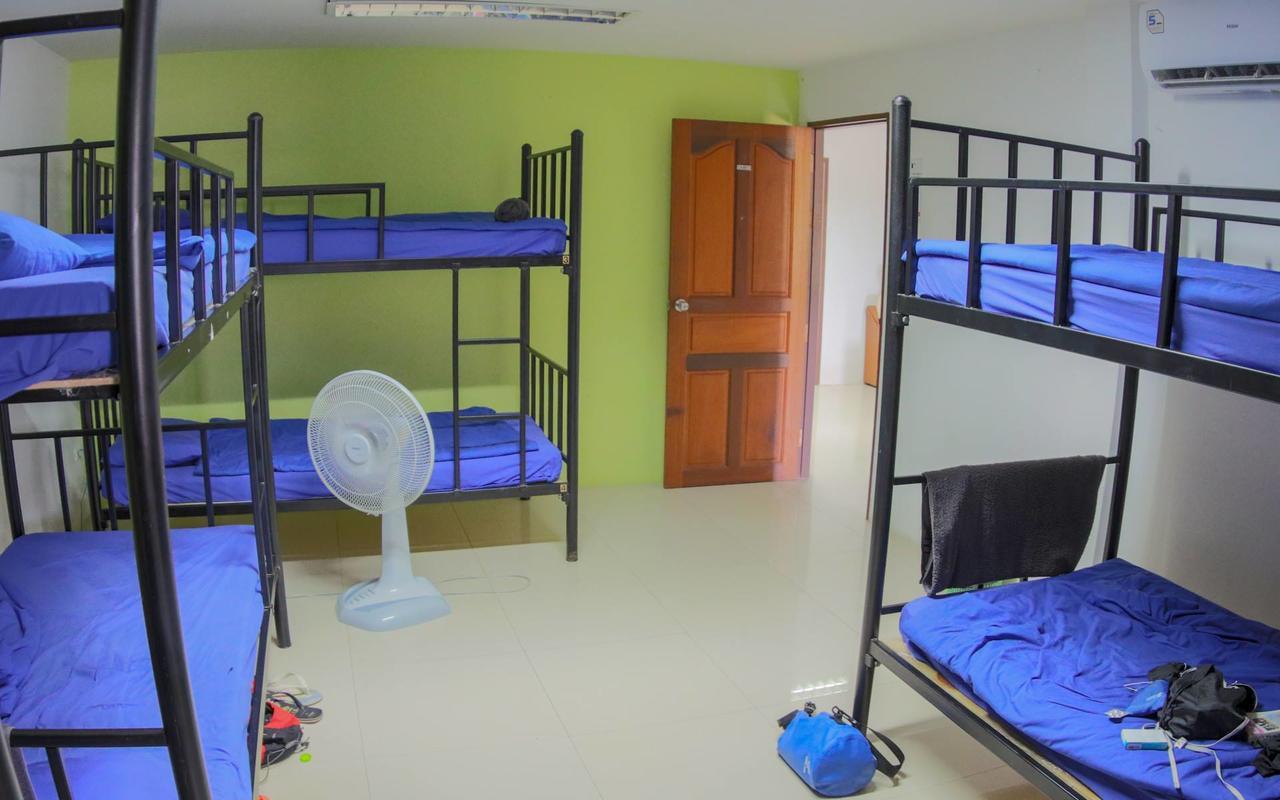 P & T Hostel Bang Rak Beach  Exterior foto